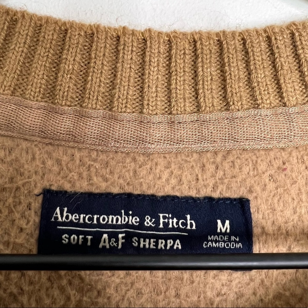 Abercrombie & Fitch Soft Af Sherpa Pullover Sweat… - image 5